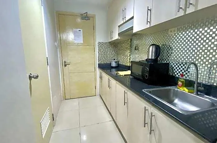 Hotel Madison's Place At Sea Moa 4*