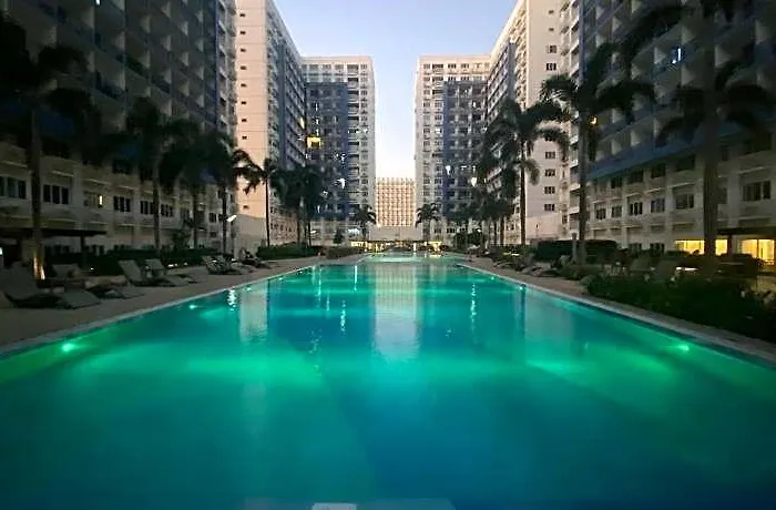 Hotel Madison's Place At Sea Moa Manila